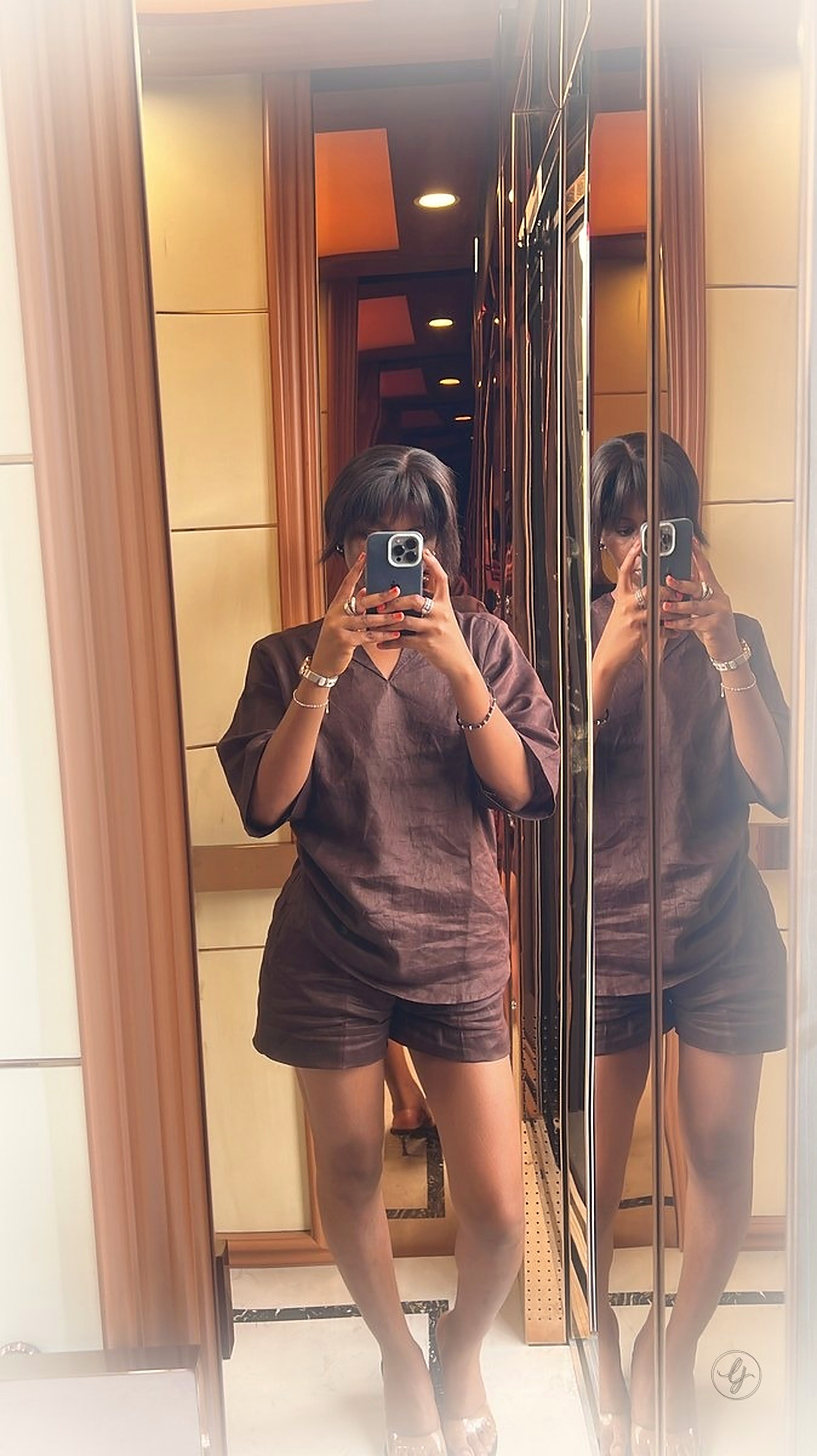 LJ look - chocolate brown two-piece set with blouse and high-waisted shorts